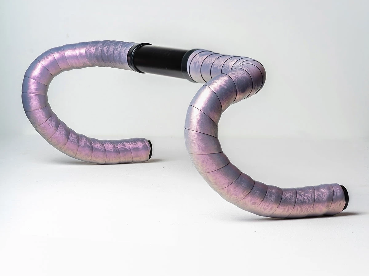 BLB Supreme Pro Grip Lenkerbank - Swirl Chame / Oil Slick 4 BLB Supreme Pro Grip Lenkerbank - Swirl Chame / Oil Slick – Bild 2