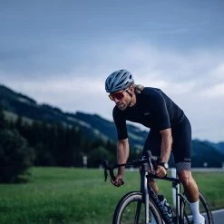 ABUS Aventor Fahrradhelm - Polar White -Singlespeed Verkaufsgeschäft ABUS Stormchaser white 6