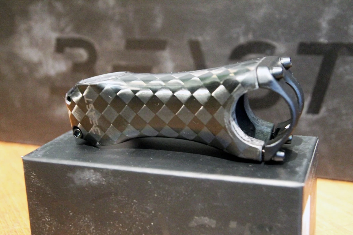 BEAST Components - ROAD Stem Vorbau Carbon, SQUARE-Finish, 31.8mm 3 BEAST Components - ROAD Stem Vorbau Carbon, SQUARE-Finish, 31.8mm