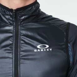 Oakley Packable Vest 2.0 Trikot - Blackout - 2020 12 Oakley Packable Vest 2.0 Trikot - Blackout - 2020 -Singlespeed Verkaufsgeschäft Oakley Packable vest blackout 4
