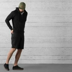 Chrome Industries Engineered Powell Short - Schwarz