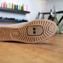 Chrome Industries Truk Pro SPD-Schuh - Grau/Gum -Singlespeed Verkaufsgeschäft chrome truk pro wrench gum 12