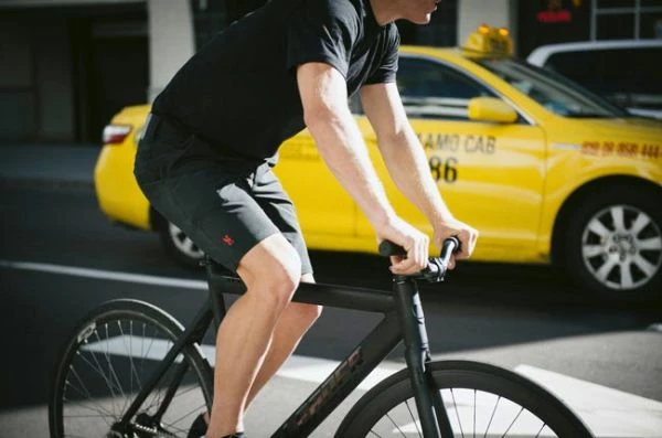 Chrome Industries Folsom Short 2.0 - Schwarz 16 Chrome Industries Folsom Short 2.0 - Schwarz – Bild 14