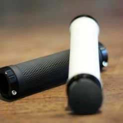 SMParts. SM-Parts Lock-On Griffe - Schwarz -Singlespeed Verkaufsgeschäft smp lockon griffe4