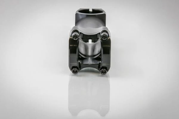 SwiftArt. Bolt CNC Vorbau 31.8mm 22 SwiftArt. Bolt CNC Vorbau 31.8mm – Bild 20